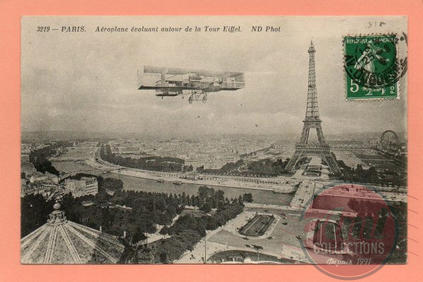dept 75 - 3219 - (1) - PARIS - Aéroplane évoluant autour de la Tour Eiffel
