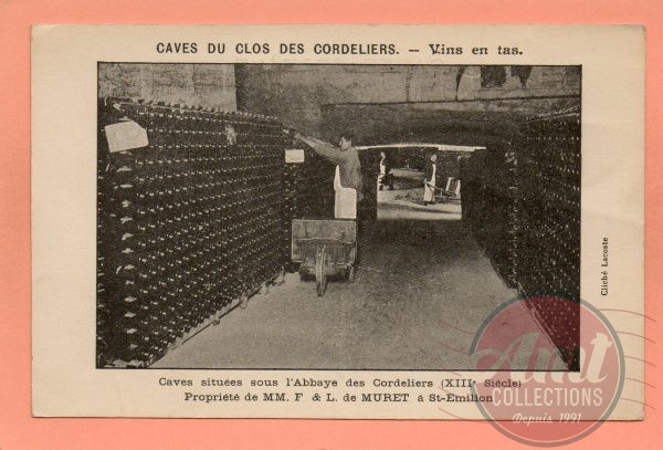 dept 33 - SAINT-EMILION - Caves du Clos des Cordeliers - Vins en tas - ...