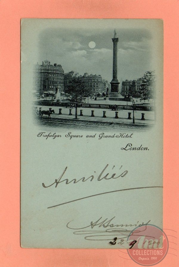 ANGLETERRE - LONDON - Trafalgar Square and Grand-Hotel