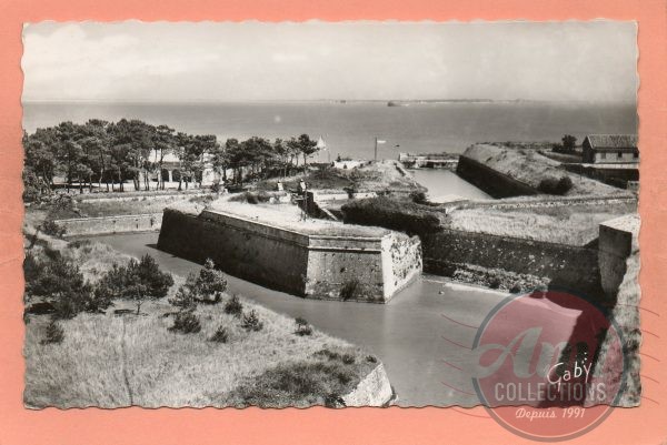 dept 17 - 3 - ILE D'AIX - Fortification du Fort et de la Rade